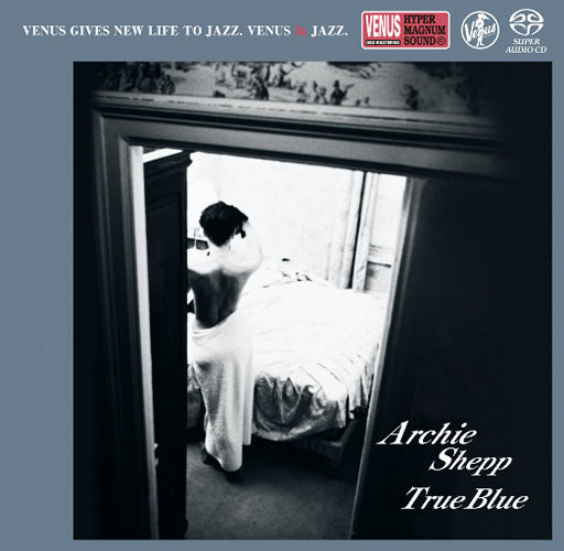 女人扒口尿给男人摸
