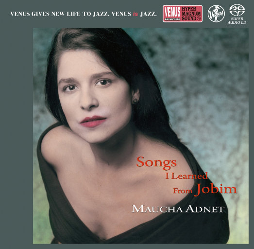 女人扒口尿给男人摸
